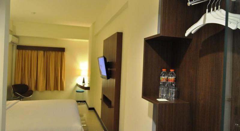 Everyday Smart Hotel - Malang Exteriér fotografie