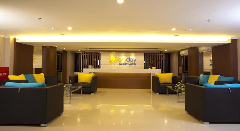 Everyday Smart Hotel - Malang Exteriér fotografie